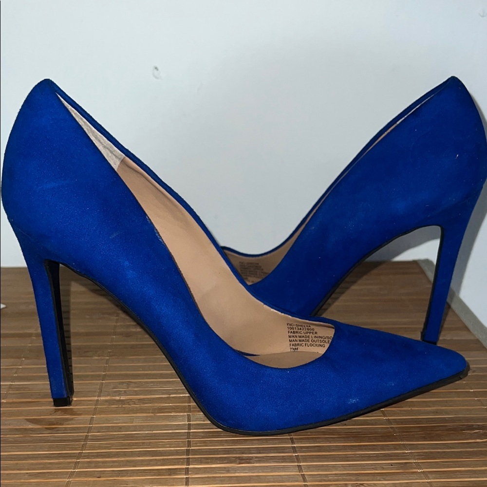 INC International Concepts Blue Heels - Picture 2 of 5